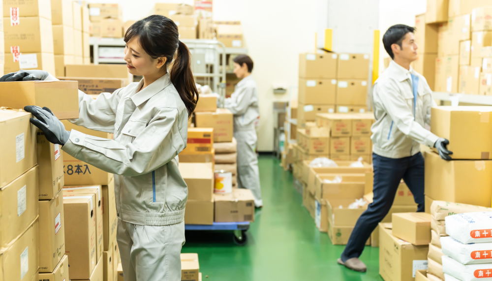 EC事業の検品作業